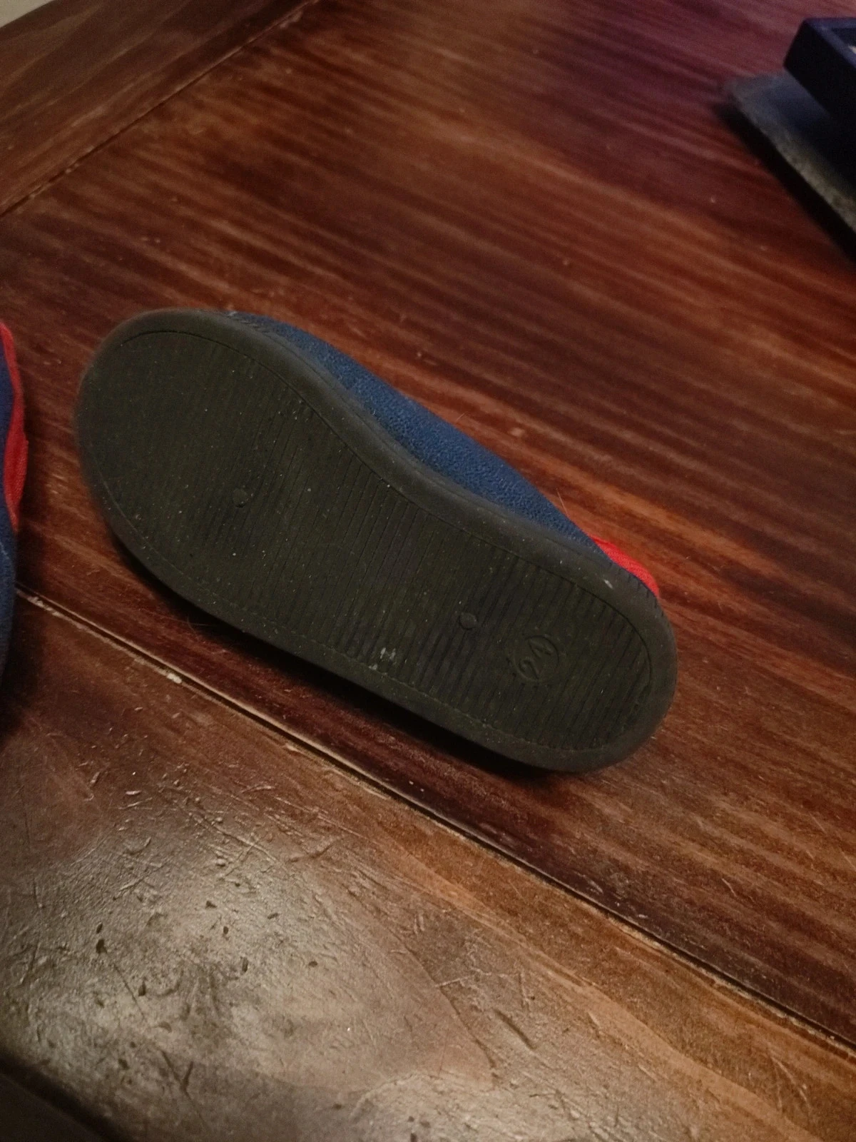 Chaussons Spiderman tamanho 24 – photo 4
